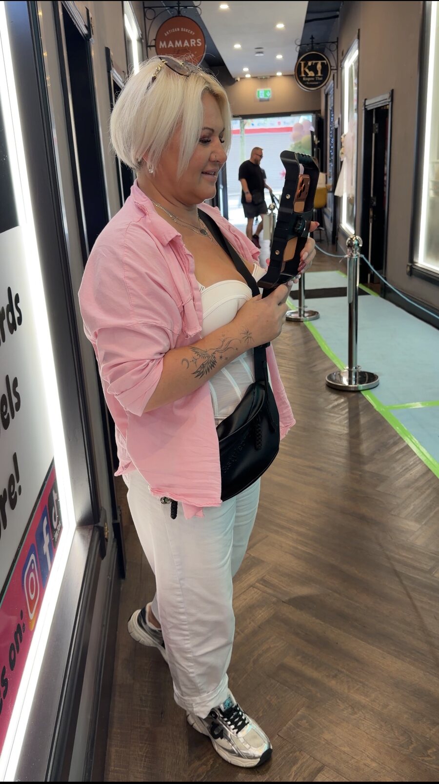 Karina from UKMAKSI Videography filming on location